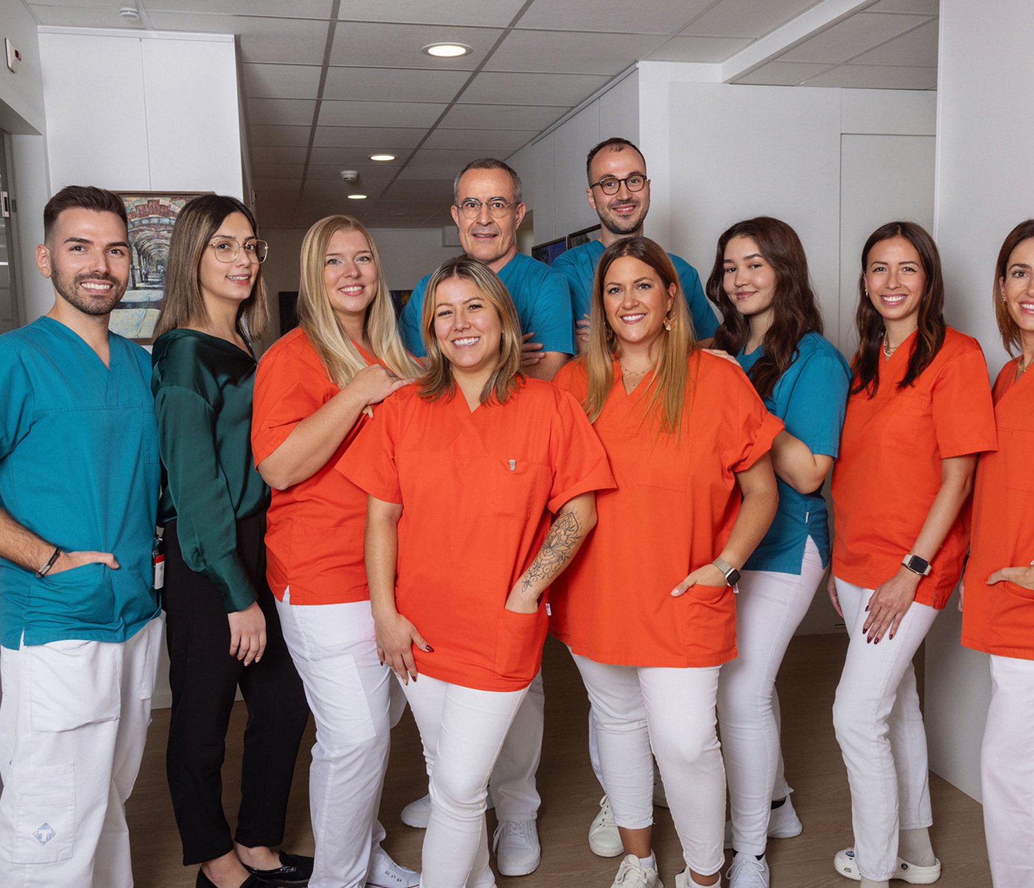 Lausanne Smile A Propos Experts A Votre Service